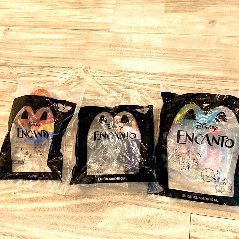 **SET OF 14** McDonald’s Toys 🧸